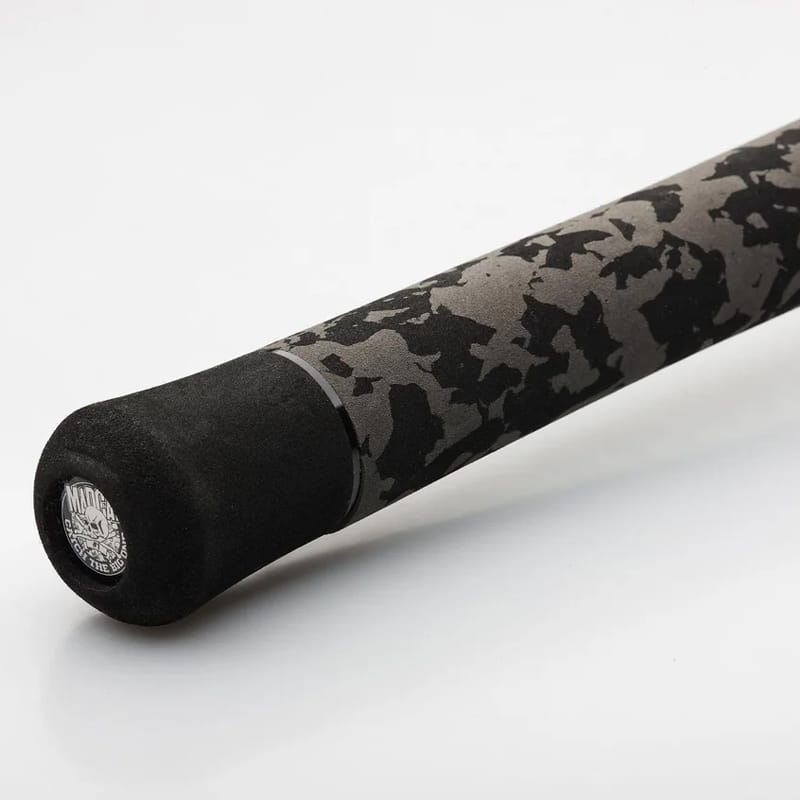 MadCat White Deluxe. Rankenos galas MadCat White Deluxe. Rankenos galas