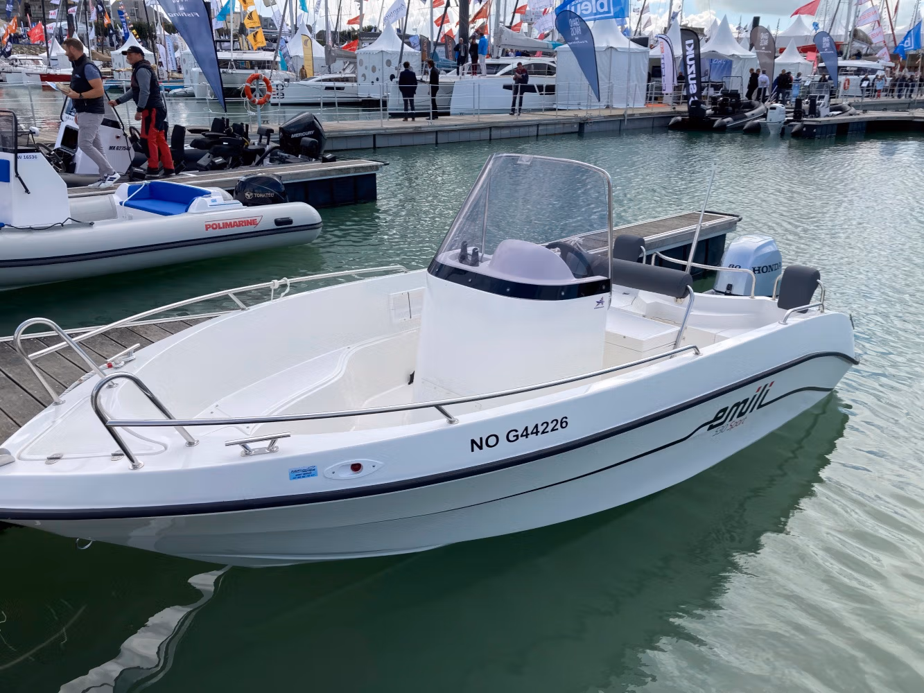 Armplast Emili 530. Vandenyje. Prisvartuota. Is priekio sonu